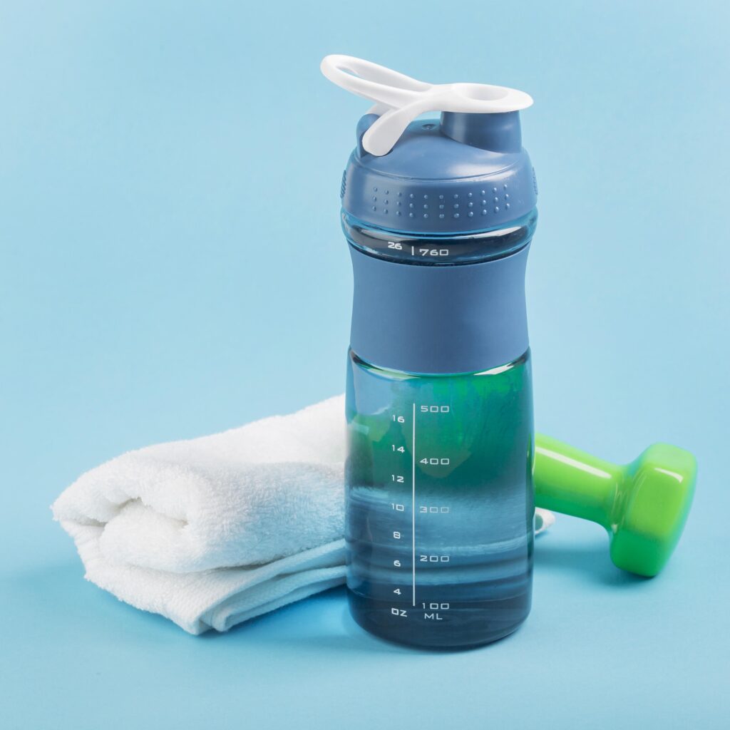 high-view-fitness-bottle-water-with-towel-weights