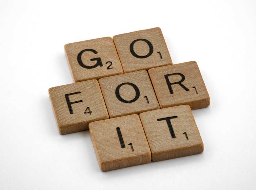 Cake Is Cheaper Than Therapy: Quotes for Comfort Eaters