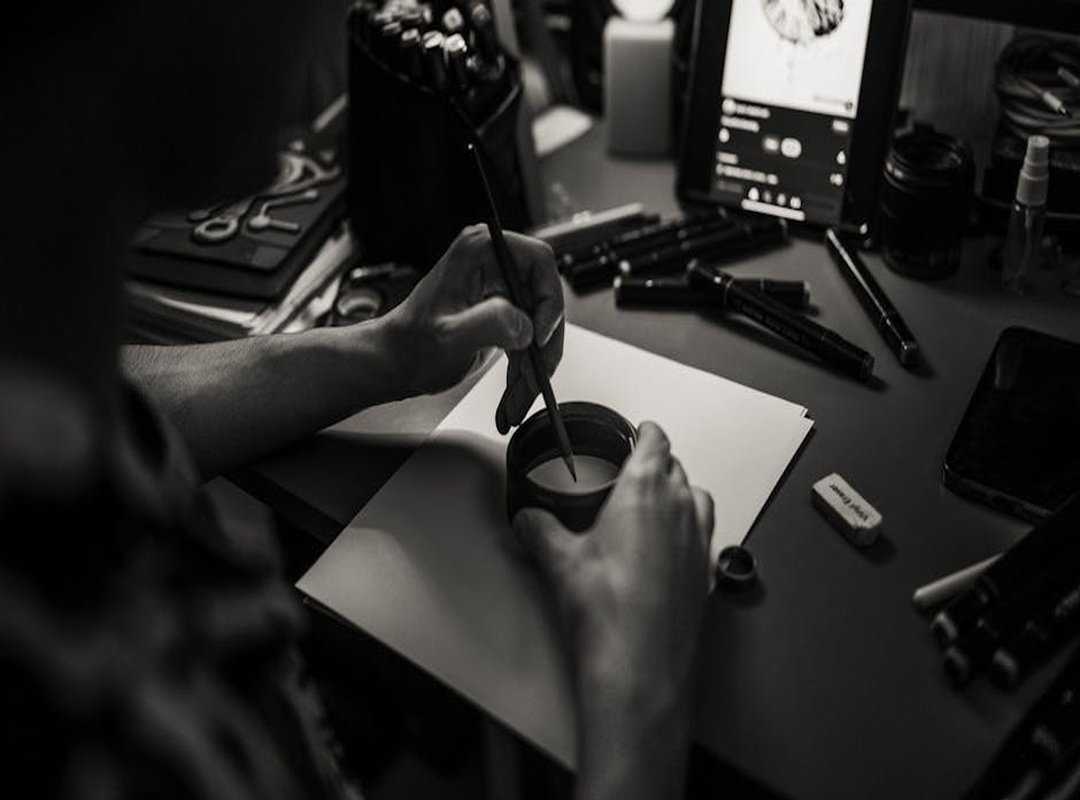 tanjiro dibujo blanco y negro