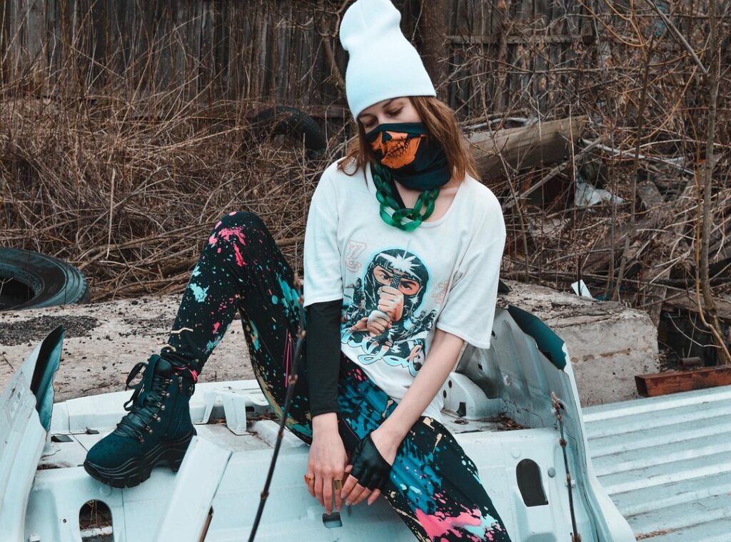 younger 90's lisa bonet